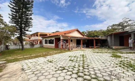 Casa com 3 dormitórios, 126 m² - venda por r$ 415.000,00 ou aluguel por r$ 3.033,33/mês - balneário são pedro i - são pedro da aldeia/rj
