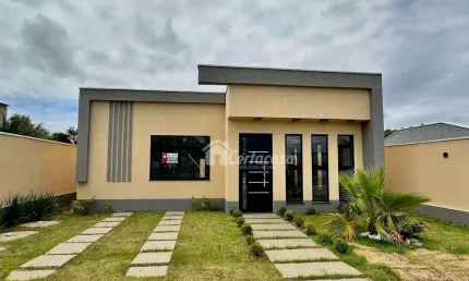 Casa com 3 dormitórios à venda, 156 m² por R$ 700.000 - São Matheus - São Pedro da Aldeia/RJ