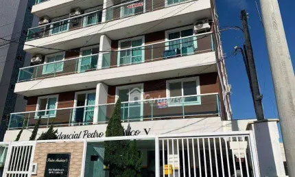 Apartamento com 2 dormitórios à venda, 65 m² por R$ 360.000 - Nova São Pedro - São Pedro da Aldeia/RJ