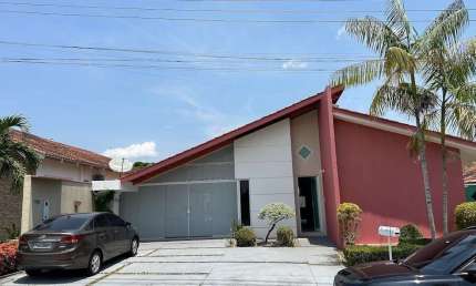 Casa em condomínio fechado com 3 quartos à venda na Avenida Frederico Baird, 2881, Ponta Negra, Manaus