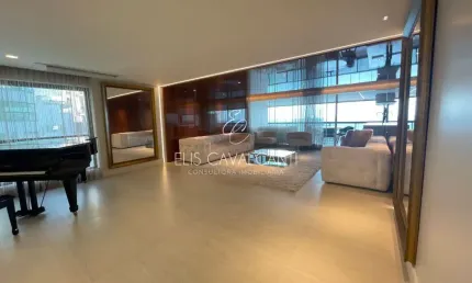 VENDO APARTAMENTO NA AVENIDA BOA VIAGEM, ALTO PADRÃO, FINAMENTE AMBIENTADO E PROJETADO