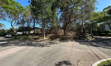 Condomínio Forest Hills - Melhor LOTE - 1.800 m², Com PROJETOS