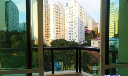 Apartamento duplex amplo e bem localizado com uma vista encantadora