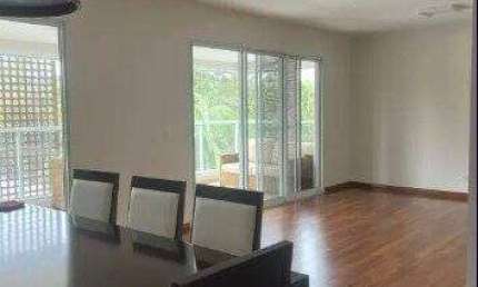 Apartamento com 4 dormitórios à venda na Chácara Santo Antônio