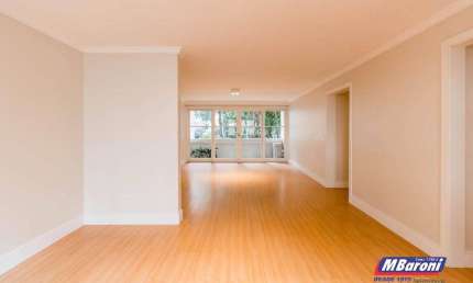 Casa com 3 quartos à venda na Rua Melo Palheta, Água Branca, São Paulo