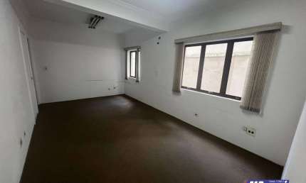 Linda casa para  venda ou locação , no Jardim América