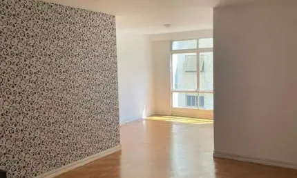 Lindo apartamento Rua Cravinhos  próximo Oscar Freire  3 dormitórios 160m2