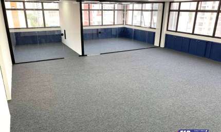 Aluga-se Sala comercial 130 m2 próx. ao METRÔ BROOKLIN