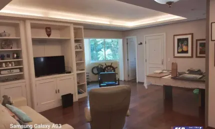 Apartamento - 3 dormitórios (1 suíte)  3 banheiros 1 Lavabo 2 Vagas 115m2