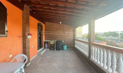Casa com 3 quartos à venda na Rua Nina Rodrigues, Ayrosa, Osasco