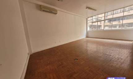 Sala comercial à venda na Rua Barão de Itapetininga, República, São Paulo