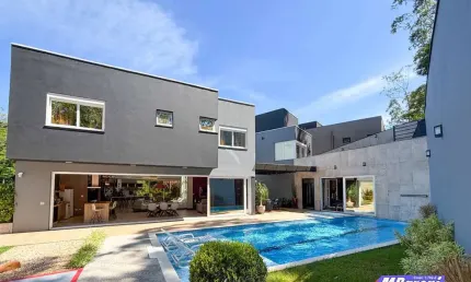 Casa no condomínio RESERVA SANTA MARIA para venda com 5 quartos 662m²