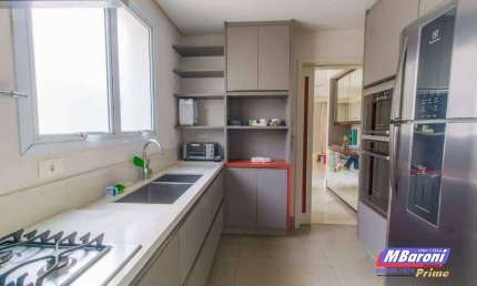 Apartamento a venda em Moema, 125m2 , 3 suítes, 3 vagas