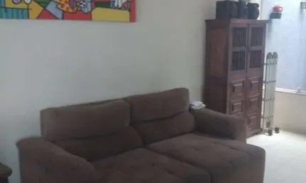 Casa térrea com 3 quartos e 1 suíte em um bairro tranquilo e familiar!