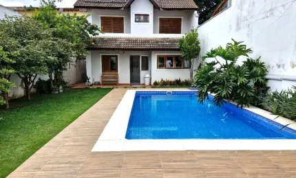 Imperdível: Casa à venda em Atibaia-SP, Vila Esperia Ou Giglio. 4 quartos, 4 suítes, 3 salas, 2 vagas de garagem, 400m².
