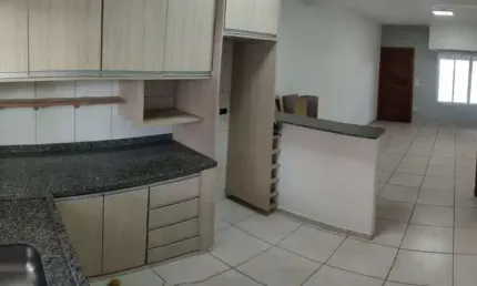 LINDA CASA COM ARMÁRIOS PLANEJADOS COM 318M² DE TERRENO NO JARDIM CEREJEIRAS!!