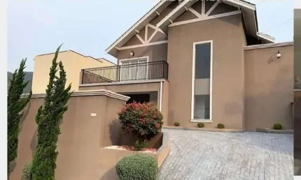 Casa no Condomínio Água Verde à venda com 4 quartos sendo 2 suítes