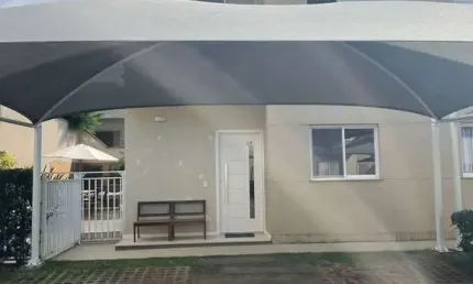 Sobrado à venda em condomínio, a poucos metros da Al. Lucas