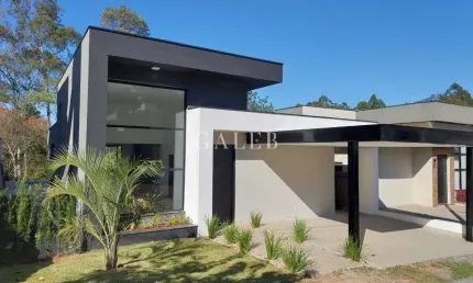 Casa à venda, 3 quartos, em condomínio, terreno de 364m²