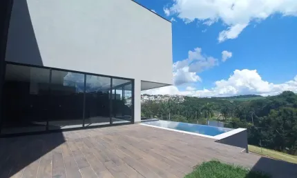 SOBRADO NOVO, ALTO PADRÃO EM CONDOMÍNIO FECHADO 3 suites