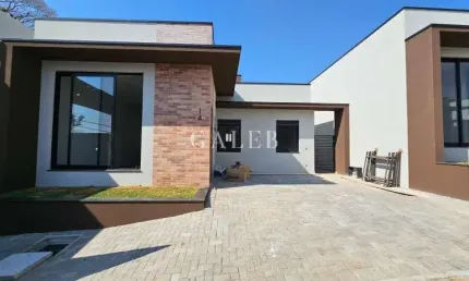 Casa térrea à venda em condomínio dentro da cidade, 3 quartos, ótimo bairro