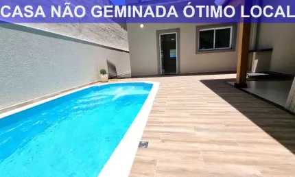 SOBRADO COM 3 DORMITÓRIOS, PISCINA E UM EXCELENTE ACABAMENTO