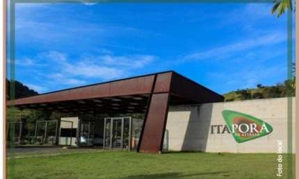 Terreno à venda no Condomínio Residencial Itaporã de Atibaia, Atibaia  por R$ 750.000