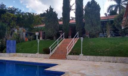Chácara em condomínio Atibaia, Chácara com piscina e lago