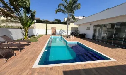 Casa térrea. porteira fechada com 3 suítes e piscina no condomínio figueira garden!!