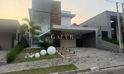 Sobrado incrível à venda em condomínio na cidade de Atibaia com 3 suítes, piscina