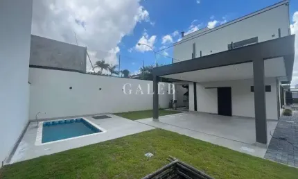 Casa em Condomínio de Alto Padrão com 3 Suítes no Nova Gardênia - Atibaia-SP: 161,65m² e 2 Vagas de Garagem.