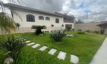 Casa à venda em Atibaia-SP, Jardim Paulista: 4 quartos, 2 suítes, 3 salas, 4 banheiros, 4 vagas de garagem, 560m².