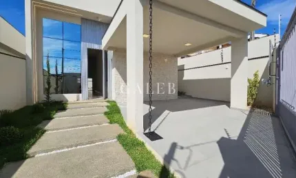 Casa térrea à venda com 3 suites, piscina, 200m² de área construída