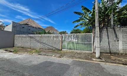 Espetacular terreno à venda, próximo da Avenida Santana em Atibaia-SP