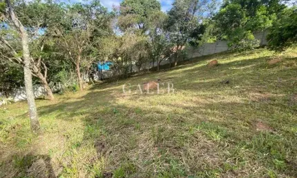 Terreno à venda no Condomínio Portal dos Nobres em Atibaia-SP: 853,64m² de oportunidade imperdível!