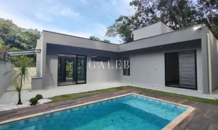 Casa nova com piscina com 4 quartos e 2 suítes no parque itaguaçu, atibaia-sp: imperdível!