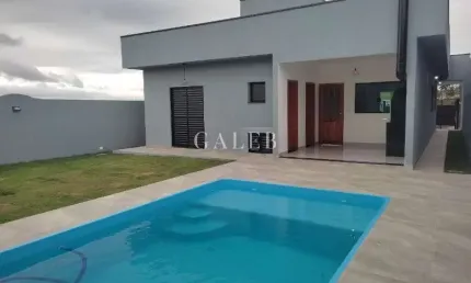 Casa térrea à venda, 3 quartos (1suíte), piscina, terreno de 384m²