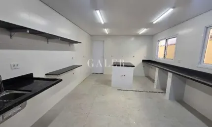 Casa à venda em atibaia-sp no jardim alvinópolis: 2 quartos, 2 suítes, 3 banheiros, 2 vagas de garagem e 80,35m².