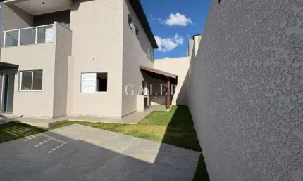 Casa à venda em atibaia-sp, bairro nova atibaia: 3 quartos, 2 suítes, 2 salas, 3 banheiros, 2 vagas de garagem, 108,70m²