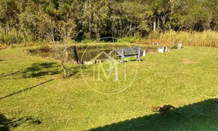 Maravilhosa chácara com 11.000m2 localizado em Ibiuna-SP a venda por 500.000,00