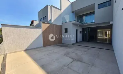 Vende-se Casa de Alto Padrão no Jardim Belvedere, Volta Redonda, RJ: Oportunidade Única de Moradia