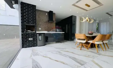 Casa em condomínio fechado com 3 quartos à venda na Avenida Prefeito Francisco Ribeiro Nogueira, 2134, Mogi Moderno, Mogi das Cruzes