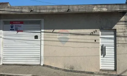 Casa Prática na Rua Cel.  Cardoso Siqueira, Mogi das Cruzes