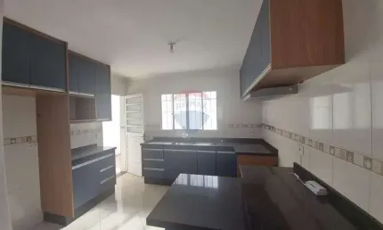 Casa em condomínio fechado com 2 quartos à venda na Rua Doutor Mario De São Tiago, 109, Vila Monte Sion, Suzano