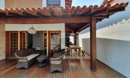 Casa a venda Vila Oliveira, 3 dormitórios com piscina