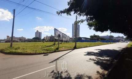 Área de 4165m² &gt; Locação Sob Medida - Aparecida de Goiania