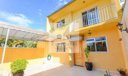 Sobrado em Condomínio 3 quartos no Bairro Alto 112m2 com vista para a montanha
