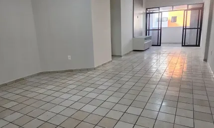 Apartamento com 4 quartos para alugar no Manaíra, João Pessoa 
