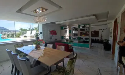 Cobertura linear Toda Reformada  para venda , 4 quartos, 500m2 ,  Freguesia