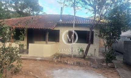 Casa com 4 dormitórios à venda, 150 m² por R$ 450.000,00 - Varginha - Nova Friburgo/RJ